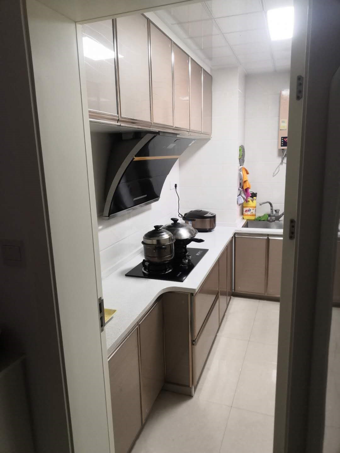 拎包入住朝南3房1厅全配电梯房