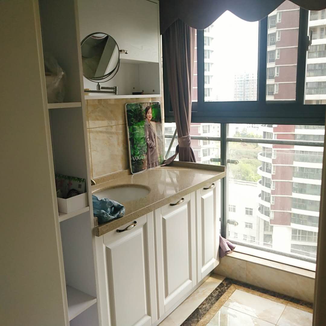 全新豪装三房还赠送超大阳台全屋品牌拎包即住