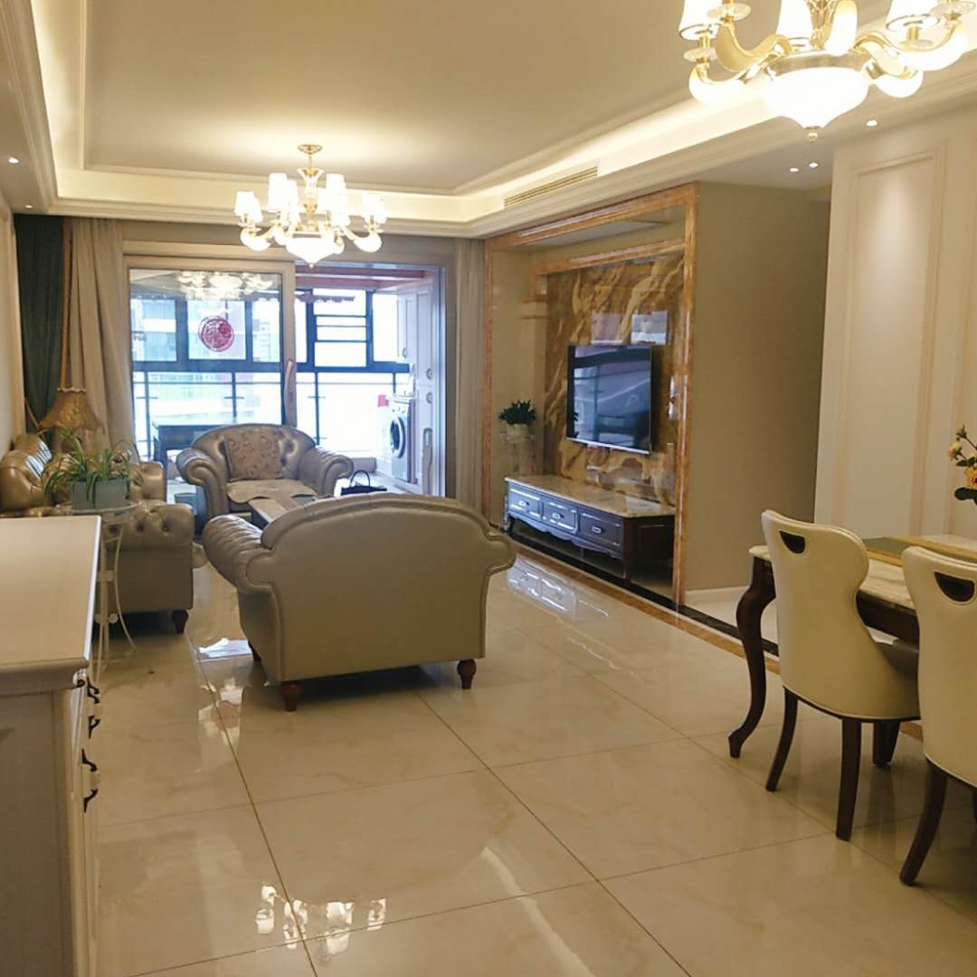 全新豪装三房 还赠送超大阳台 全屋品牌 拎包即住