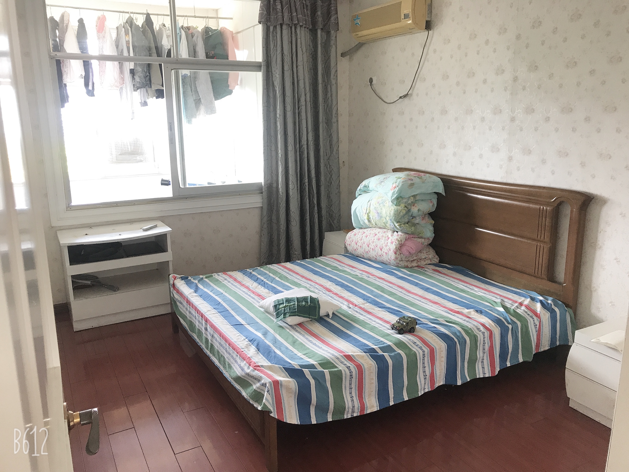 昌盛菜场旁供电局宿舍下楼就是菜场生活购物一条街