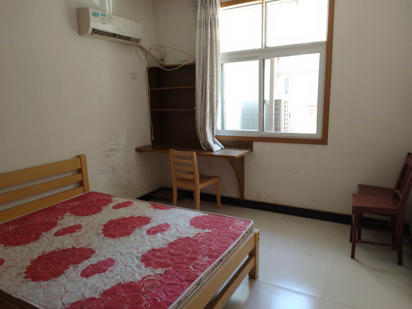 沔中旁边 富迪生活广场附近 小区房 地段好