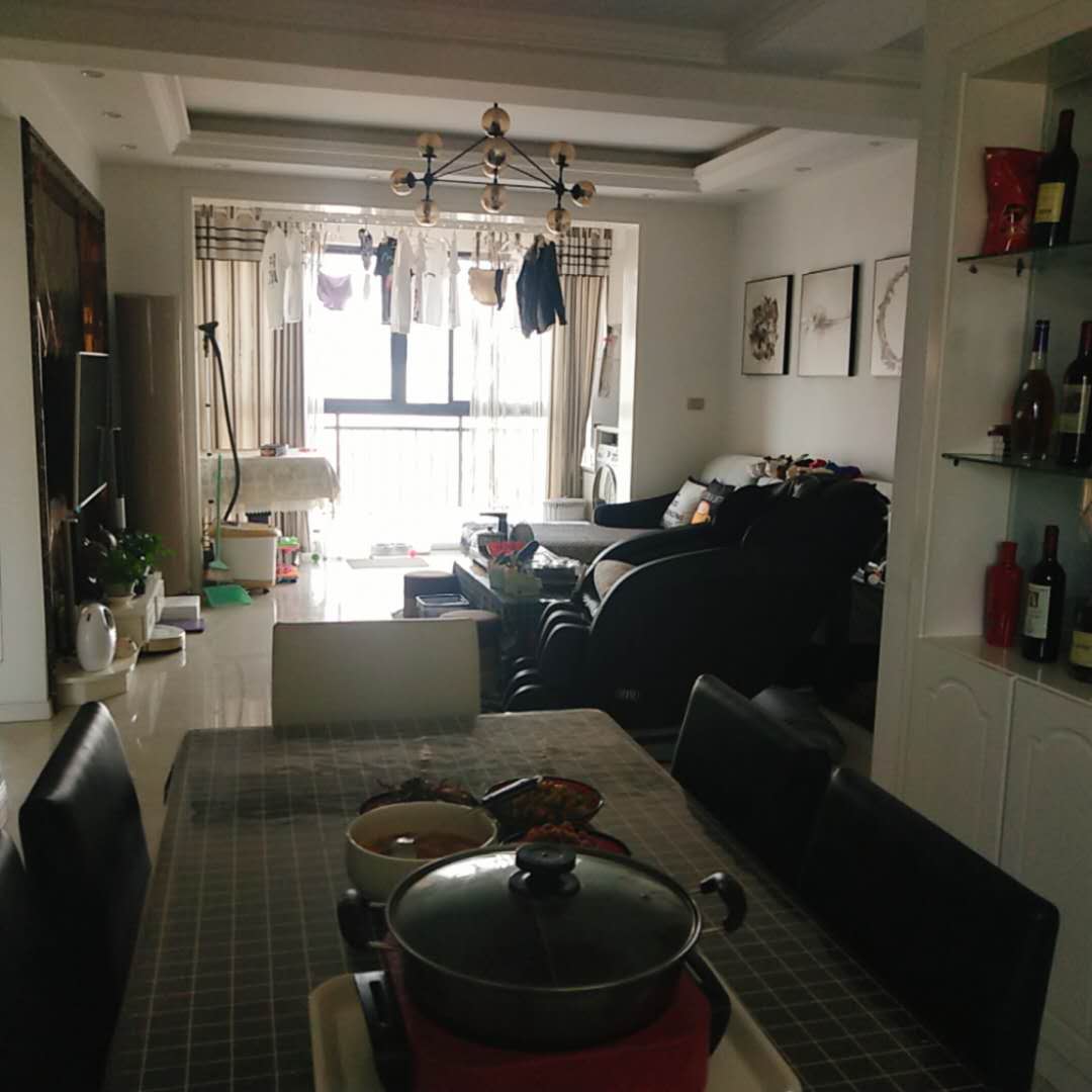 汉小旁边电梯房三房好楼层新证