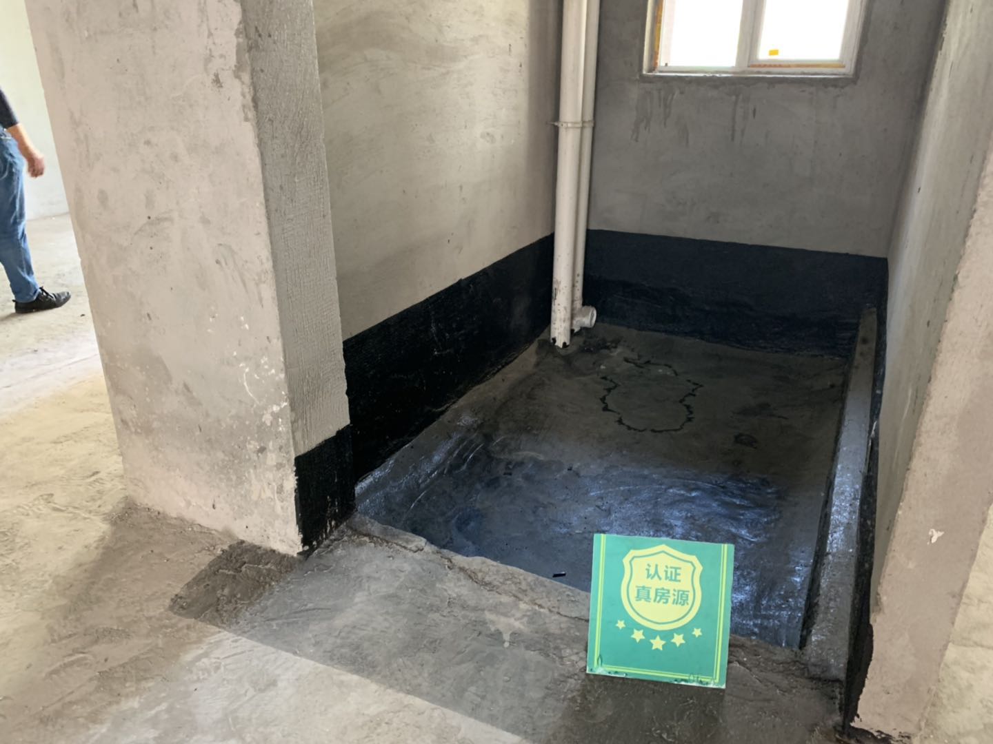 城南领秀城边户采光好 小区环境好 好另外有车位一起出售 看房