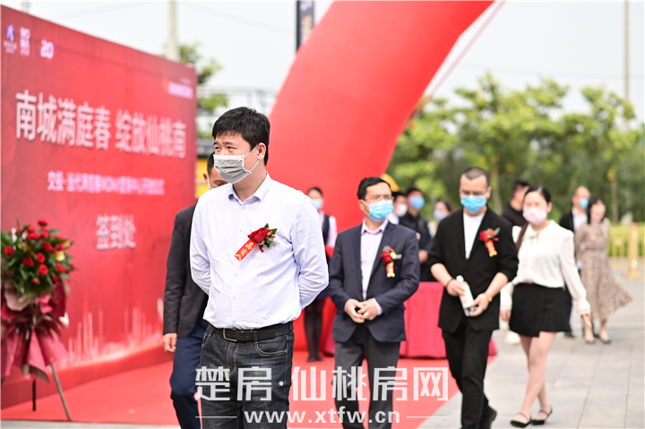 2020043015405798040mximym.png DSC_2229.png