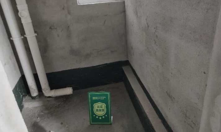 满庭春小三房好楼层户型超好