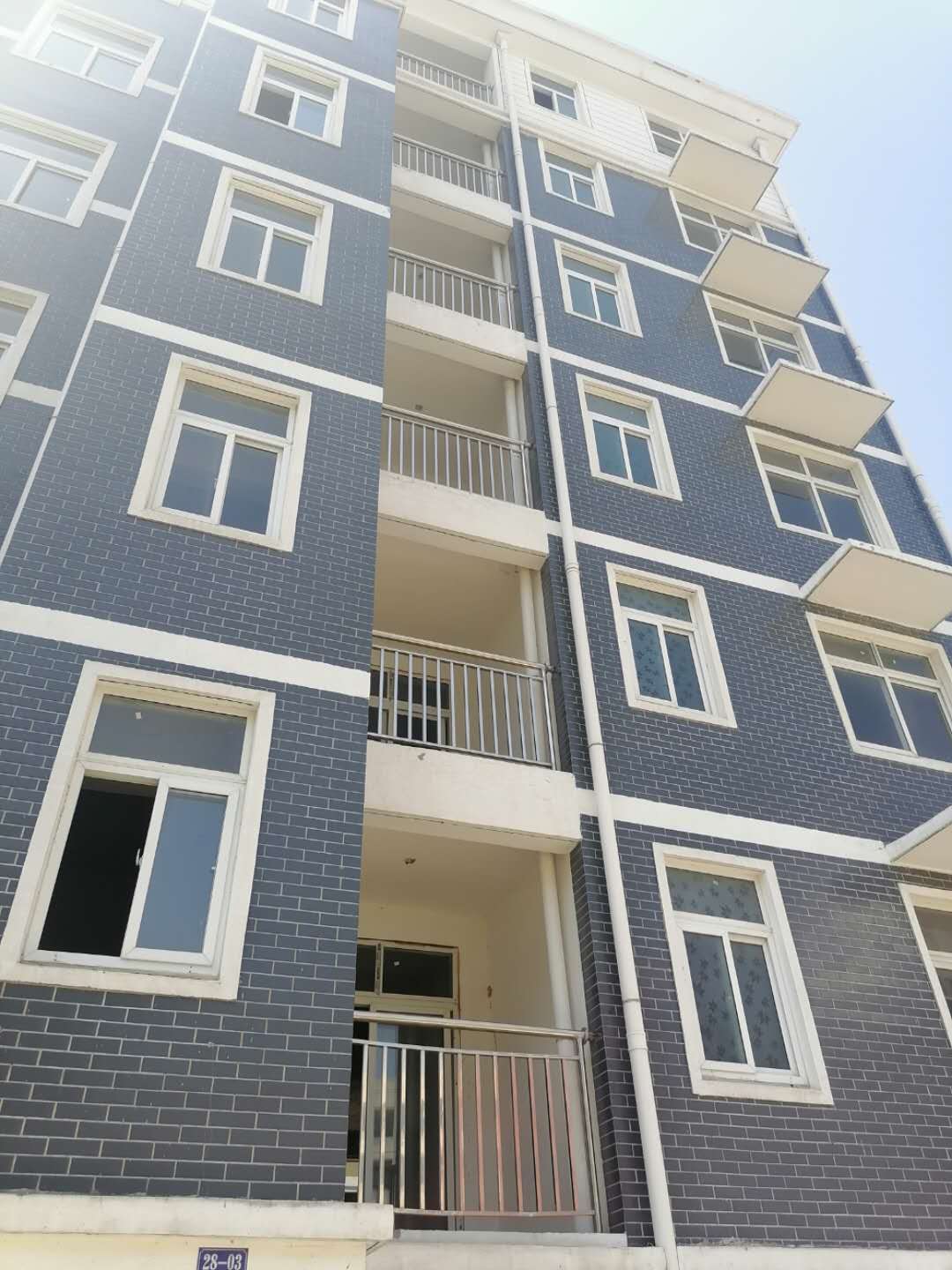 碧桂园旁边清水湾3楼三房南北通透见钱就出