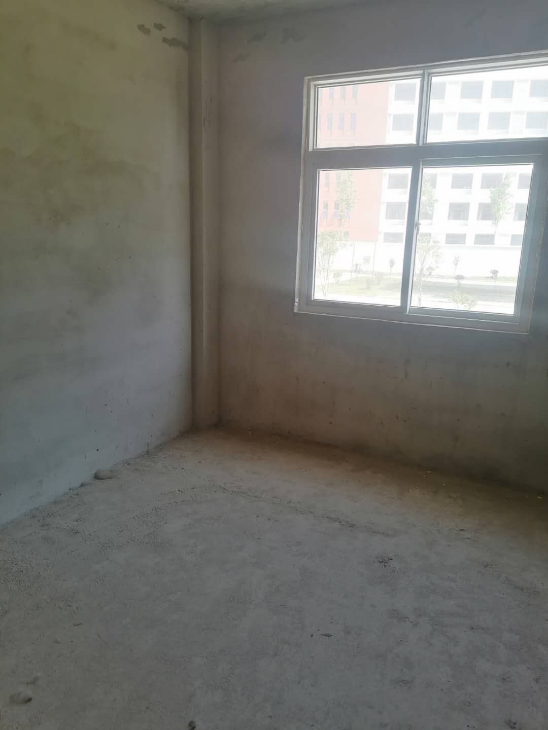 碧桂园旁边清水湾3楼三房南北通透见钱就出