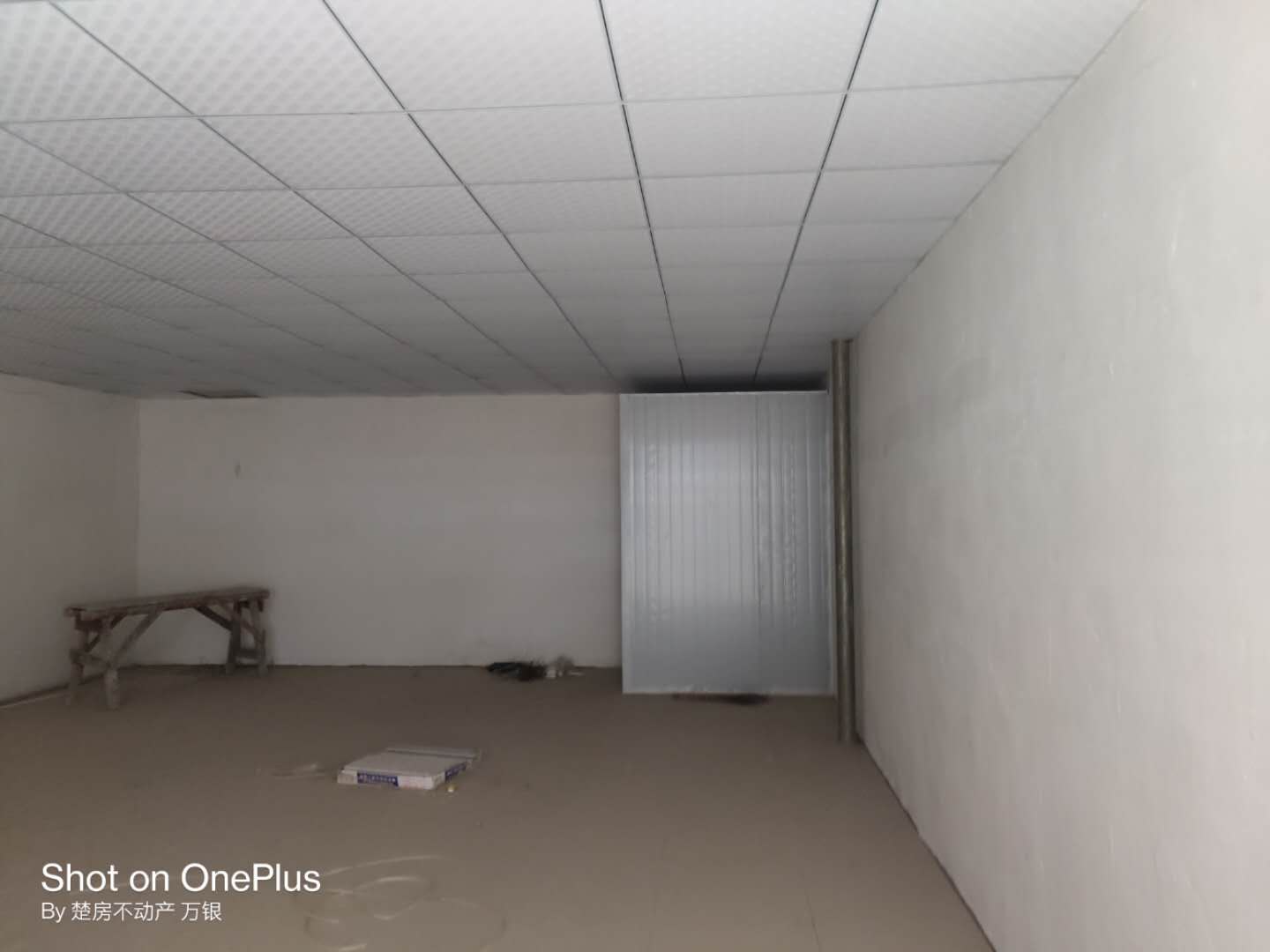 仙北汉江广场  碧桂园对面     菜场里面  人流量大  大铺面