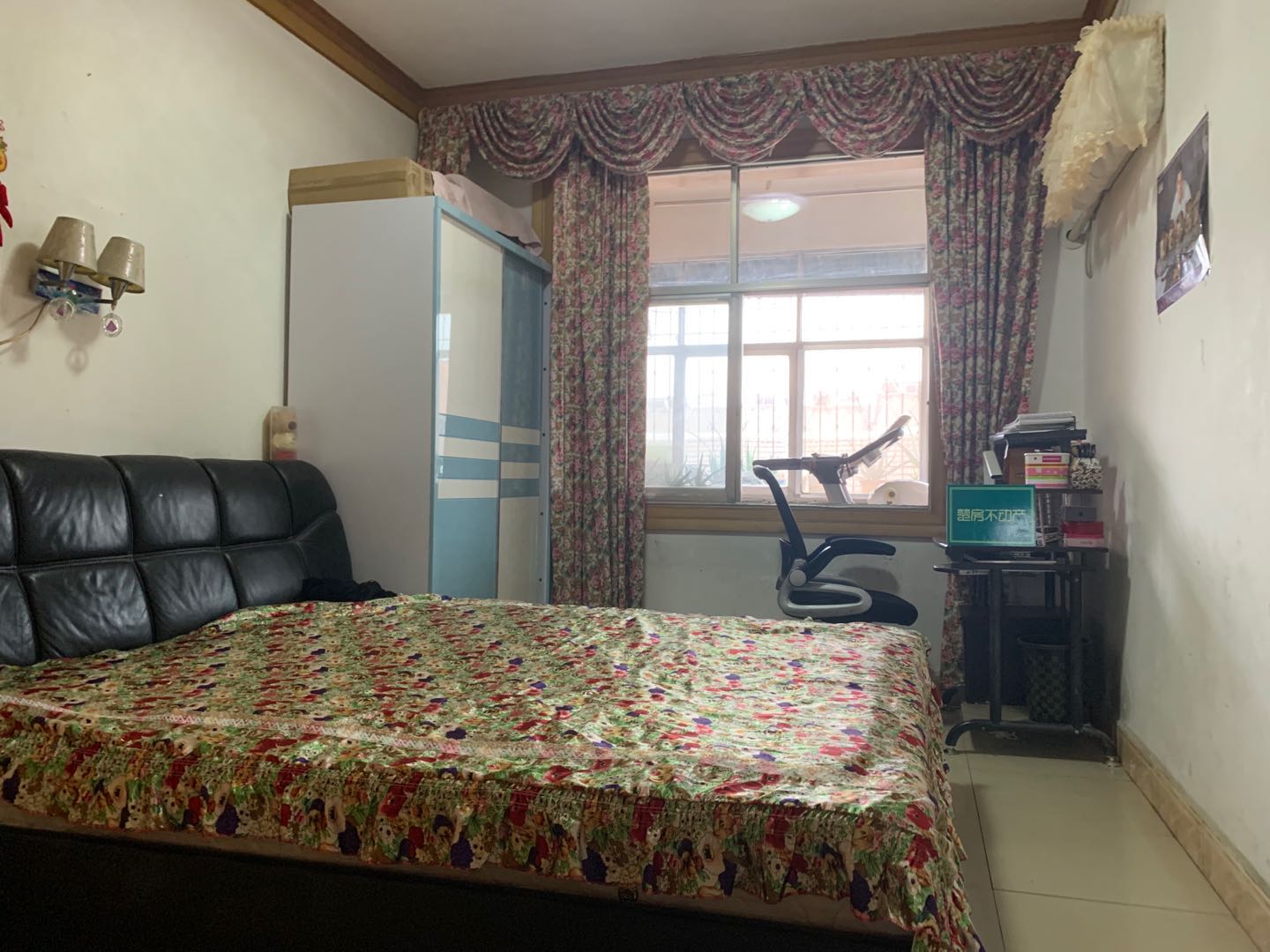 华宝小区精装小三房采光非常好看房方便