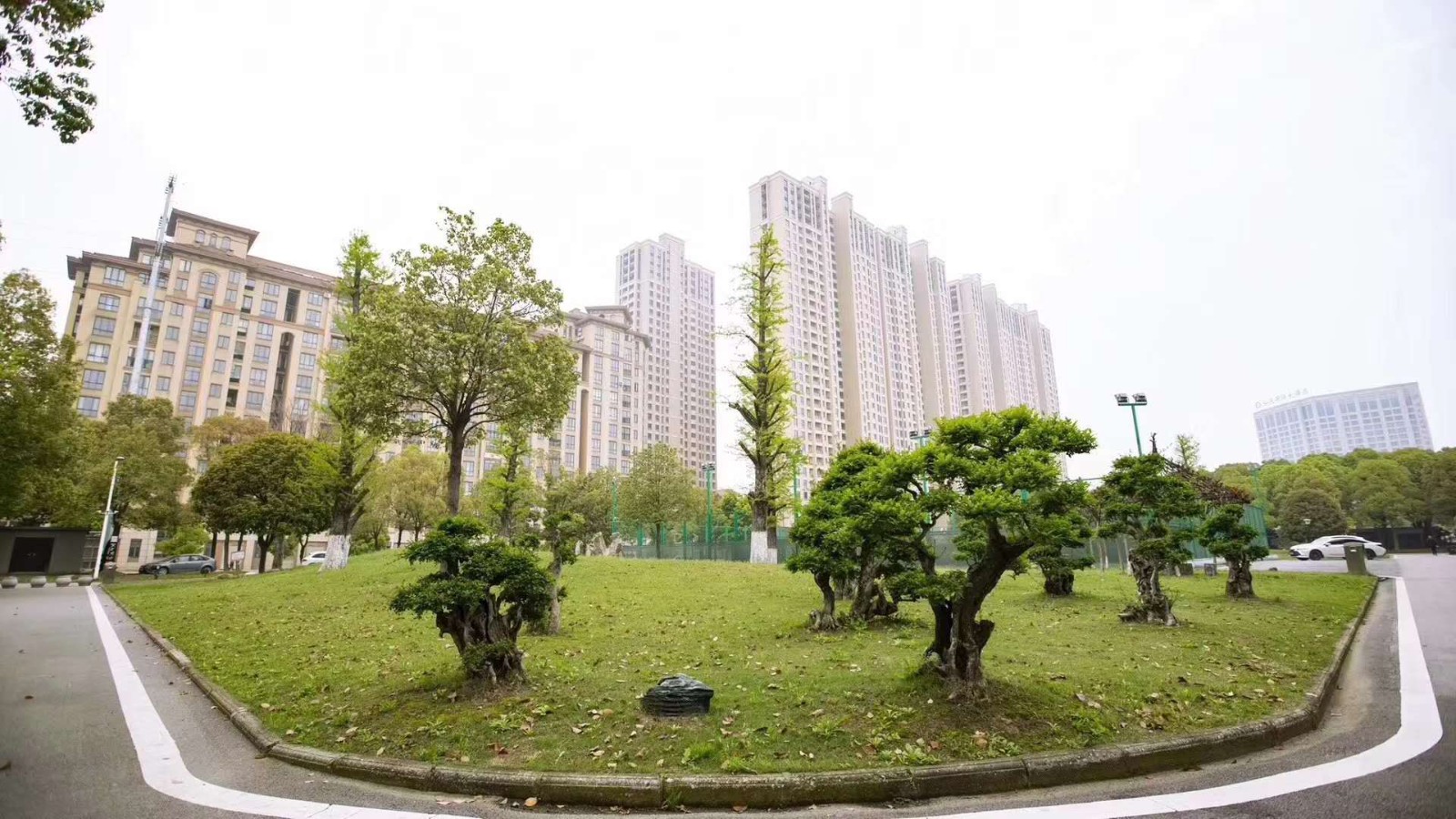 三面环水天然氧吧品质社区