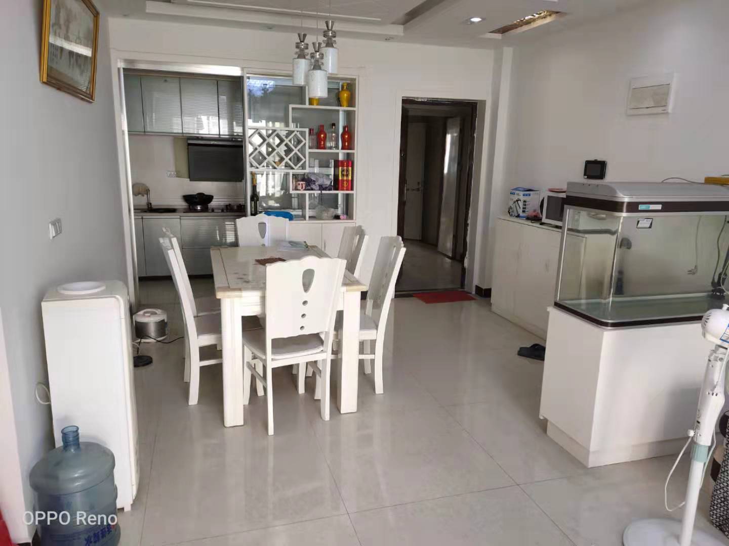 城南大盘 中层 精装未住 还满五 省税 价格几漂亮哦