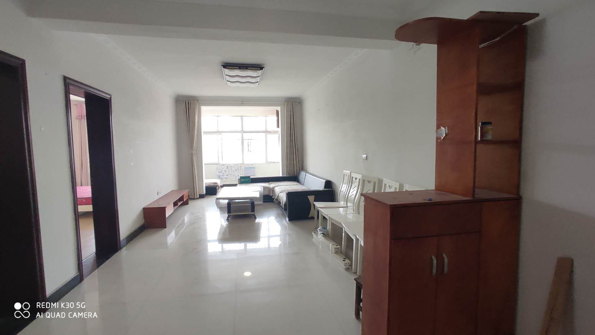 弟都花园精装大三房诚意出售