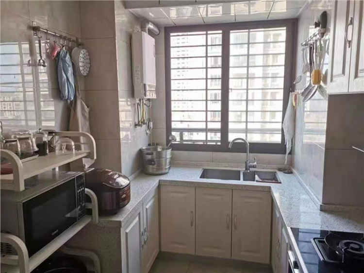 出租满庭春附近