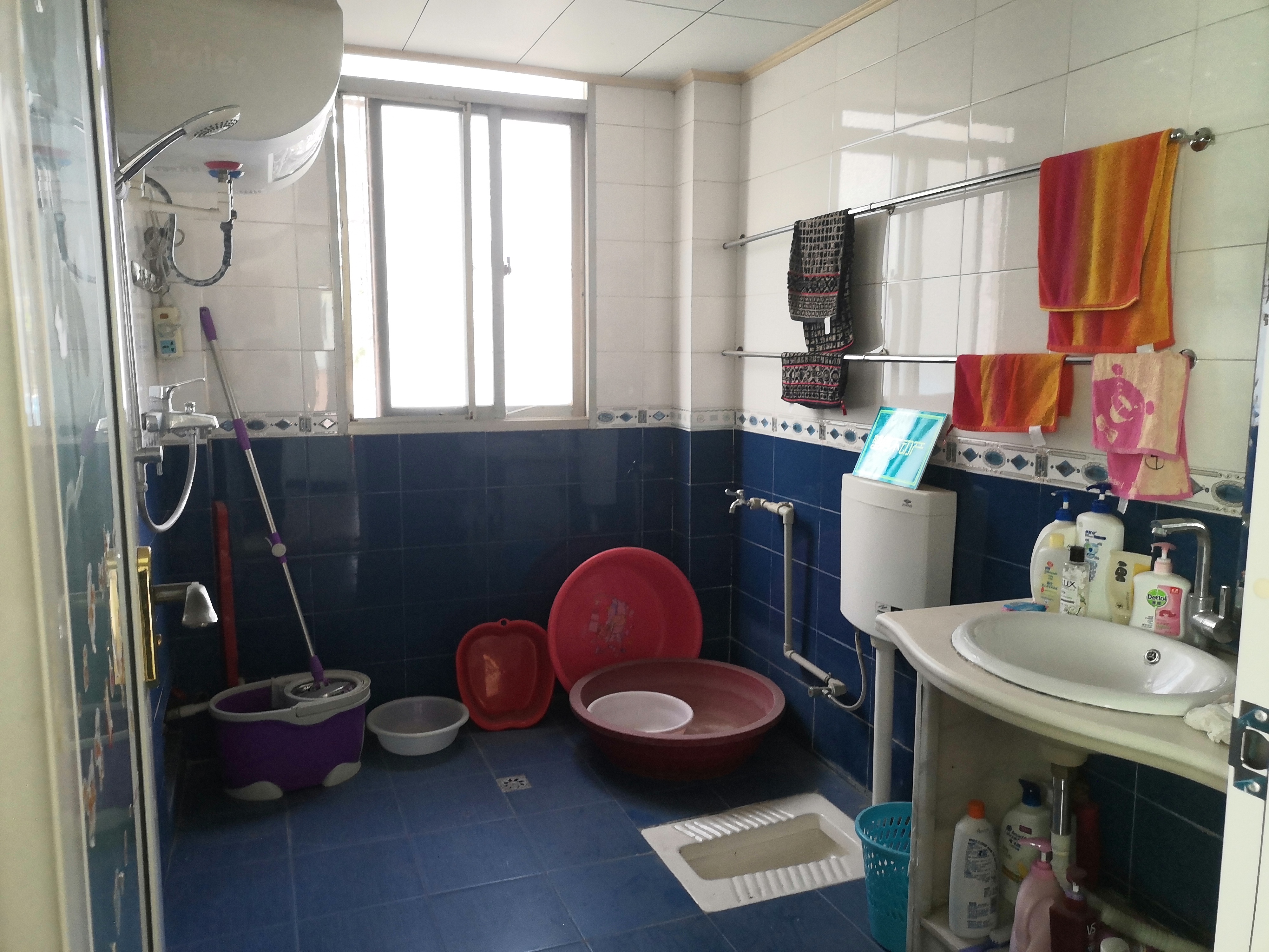 交通路华航小区大三房户型好南北通透楼层佳