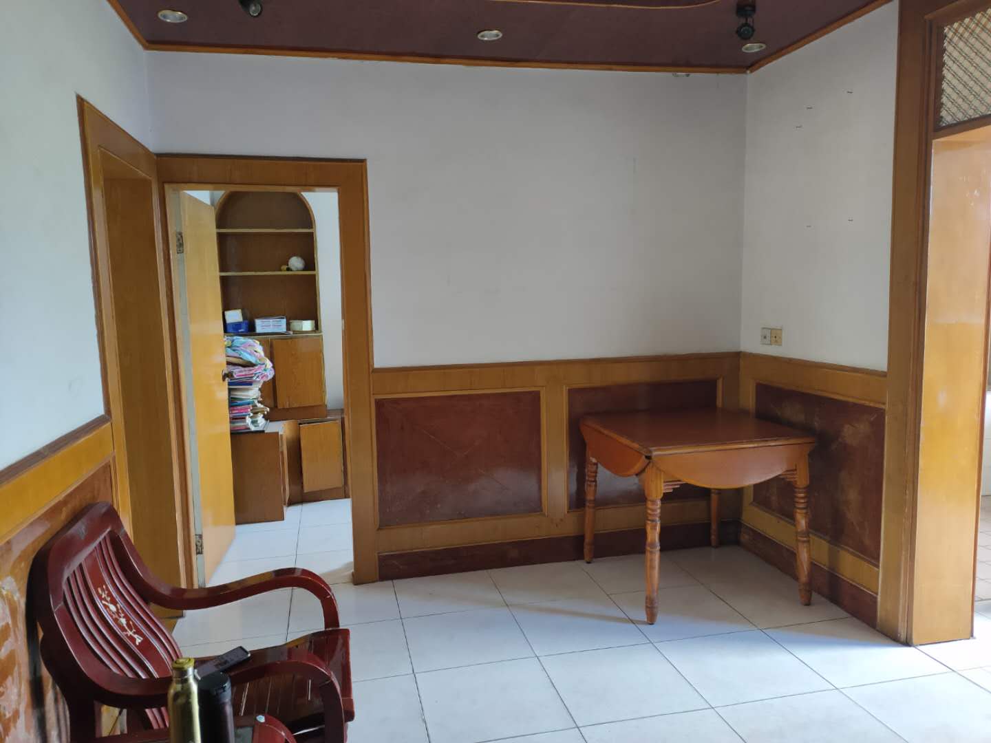 中药材公司宿舍楼中层三房可过户