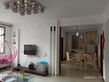 武商附近步梯中层精装三房可按揭