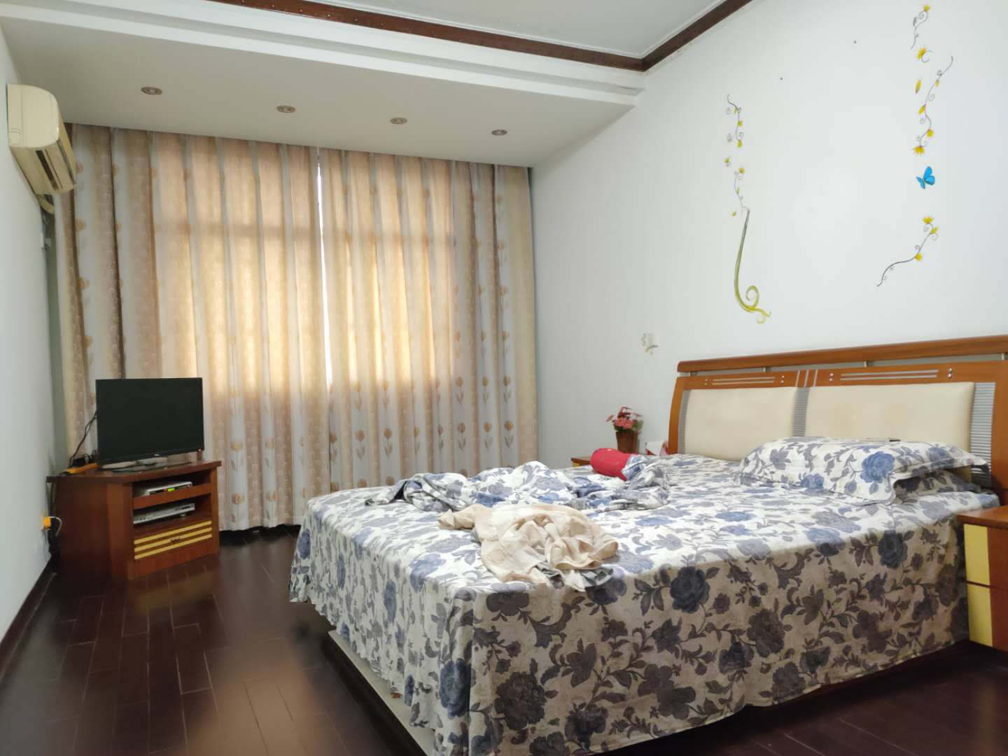 沙嘴公安局宿舍全屋精装修小区有停车位可按揭