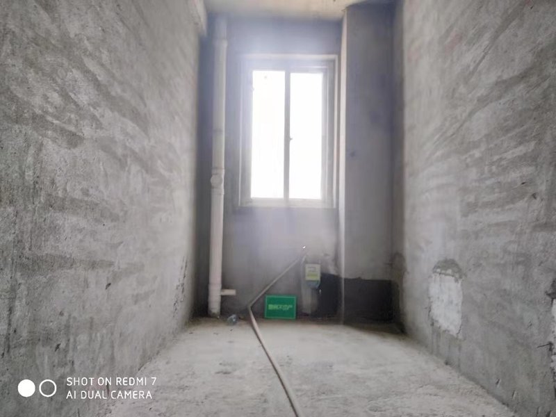 紫润尚城仙桃 对面新农贸精致小两房毛坯无过户费