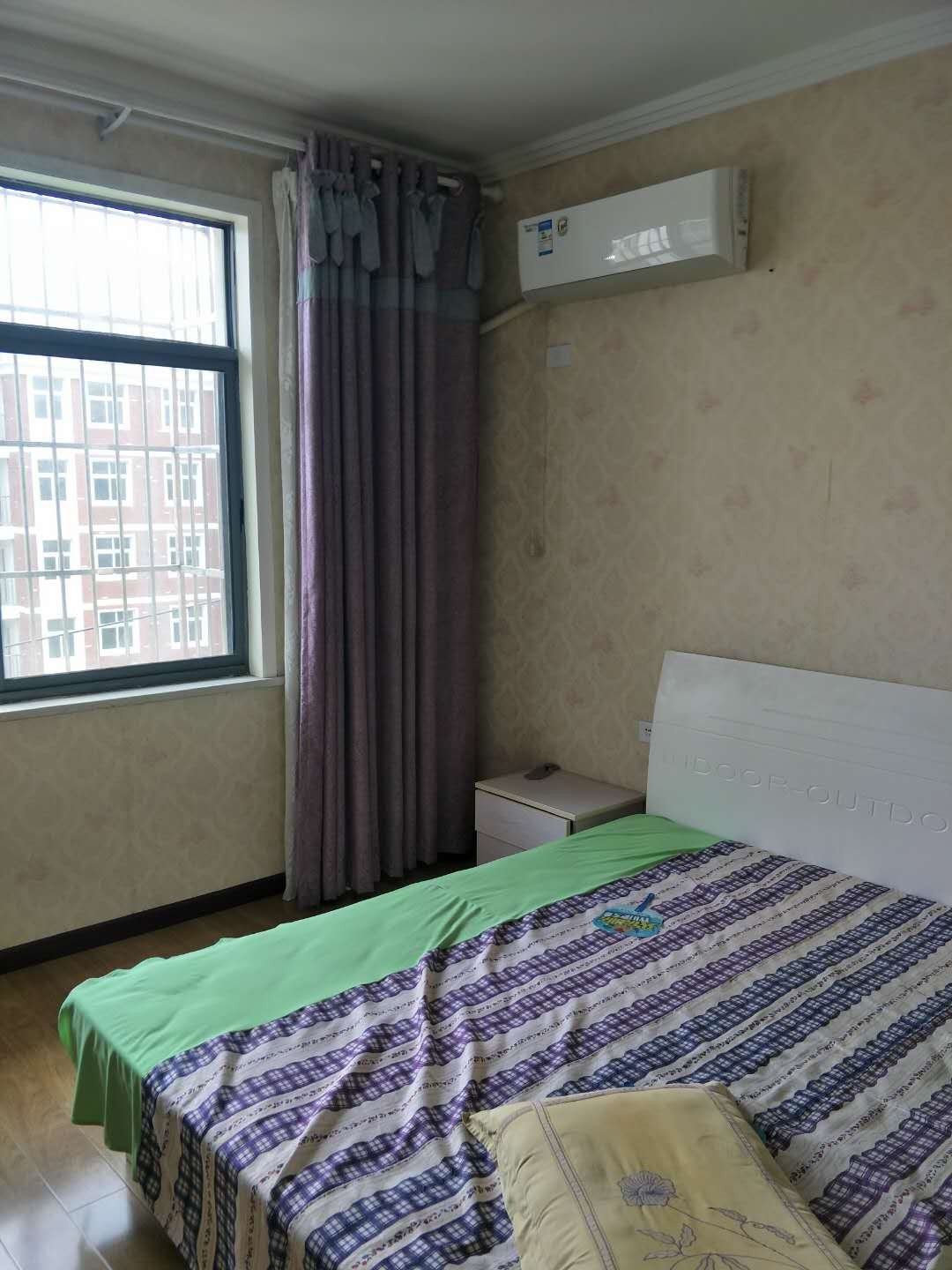 低价出售，地理位置优越。