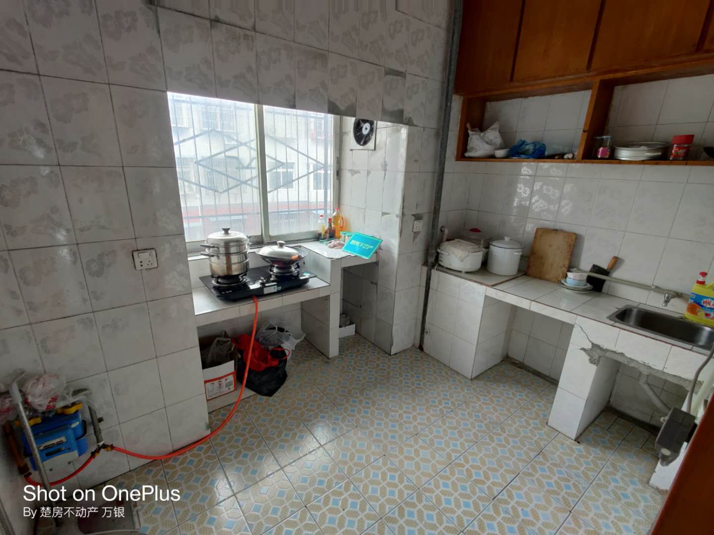 纽芬兰华宝小区房屋敞亮每间房通风阳台大楼层好可随看房