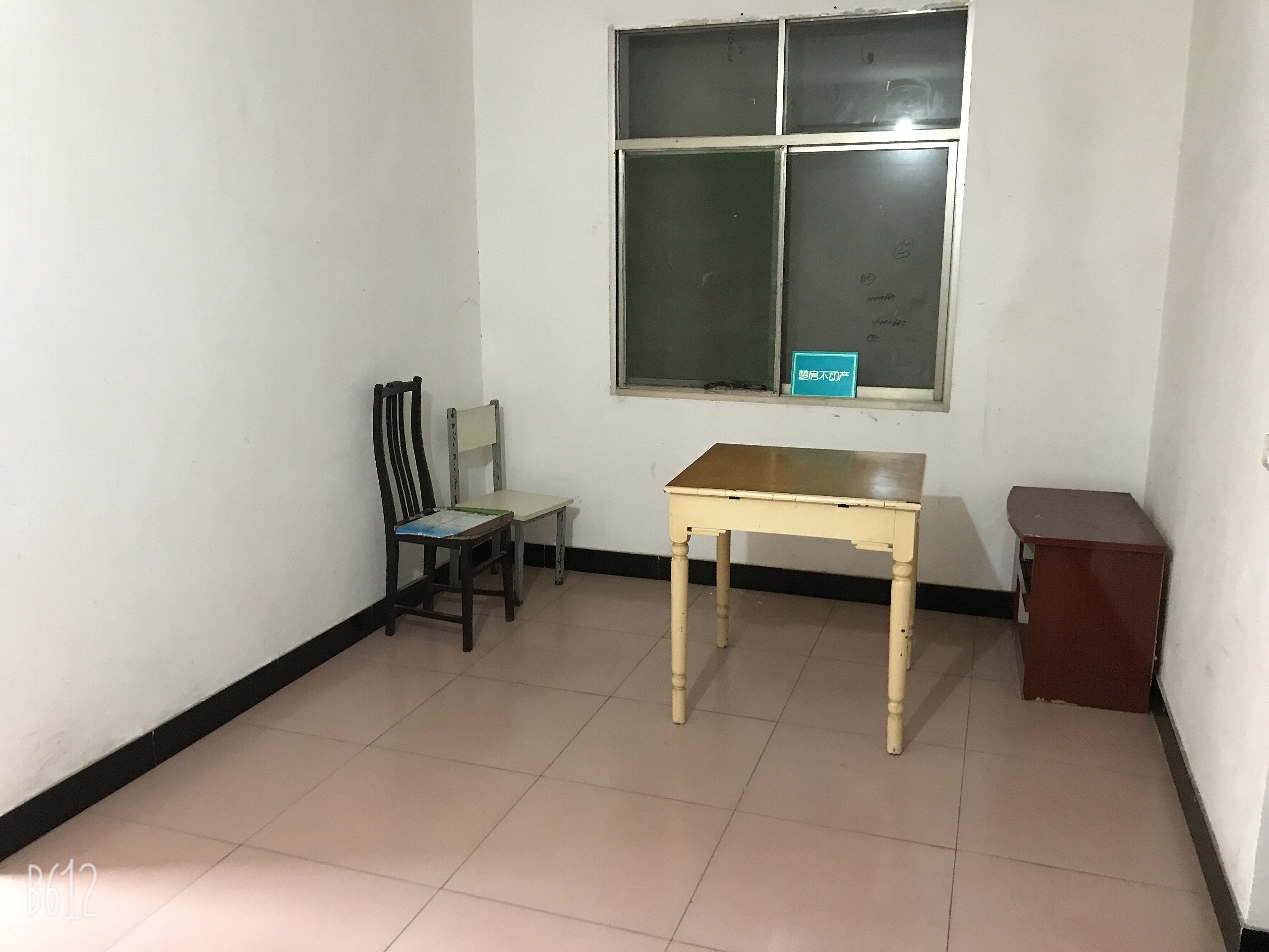 仙桃中学富迪三友附近私房出售两干五层位置霞几好好出租