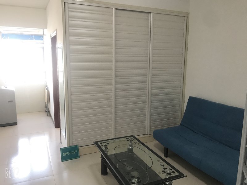 富迪三友学府公寓  一室一厅精装好房