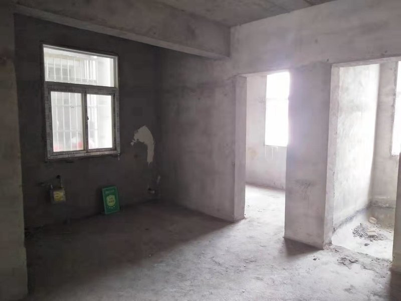 和合国际对面 锦华小区毛坯三室 采光视野好 优质好房 看房方便 诚意出售