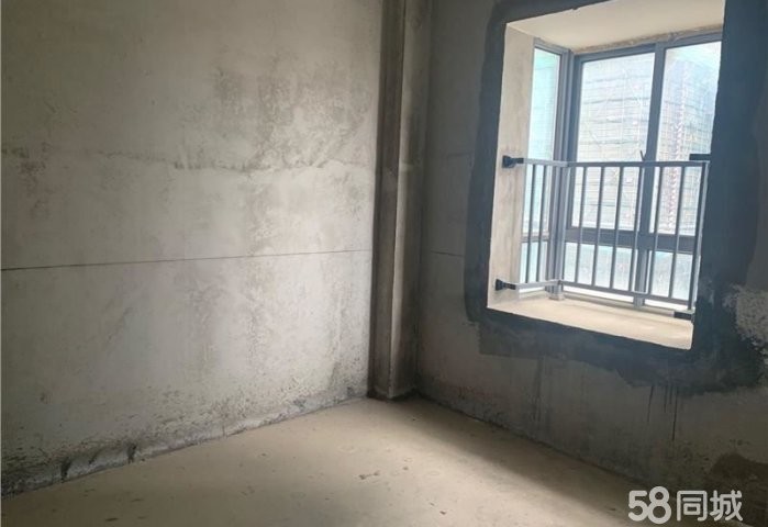 森林国际 毛坯  随买随装 过户方便 口罩生意亏了 急卖