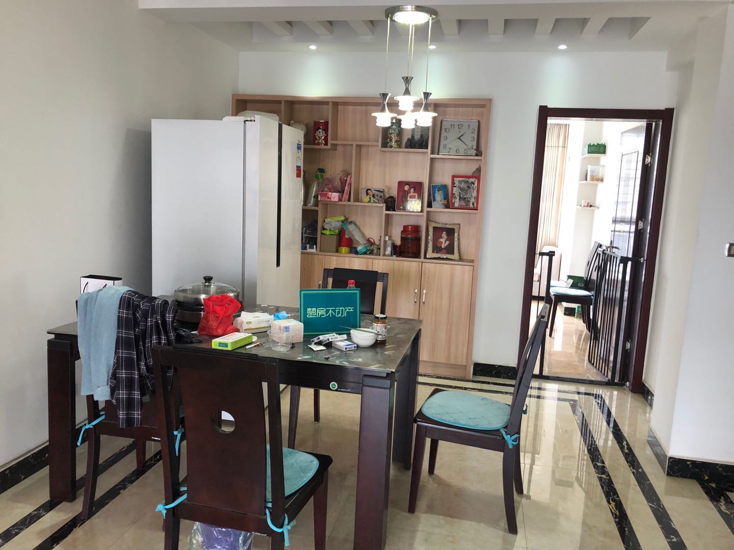 和园公馆城南优质步梯房，小区环境好，周边配套设施齐全！