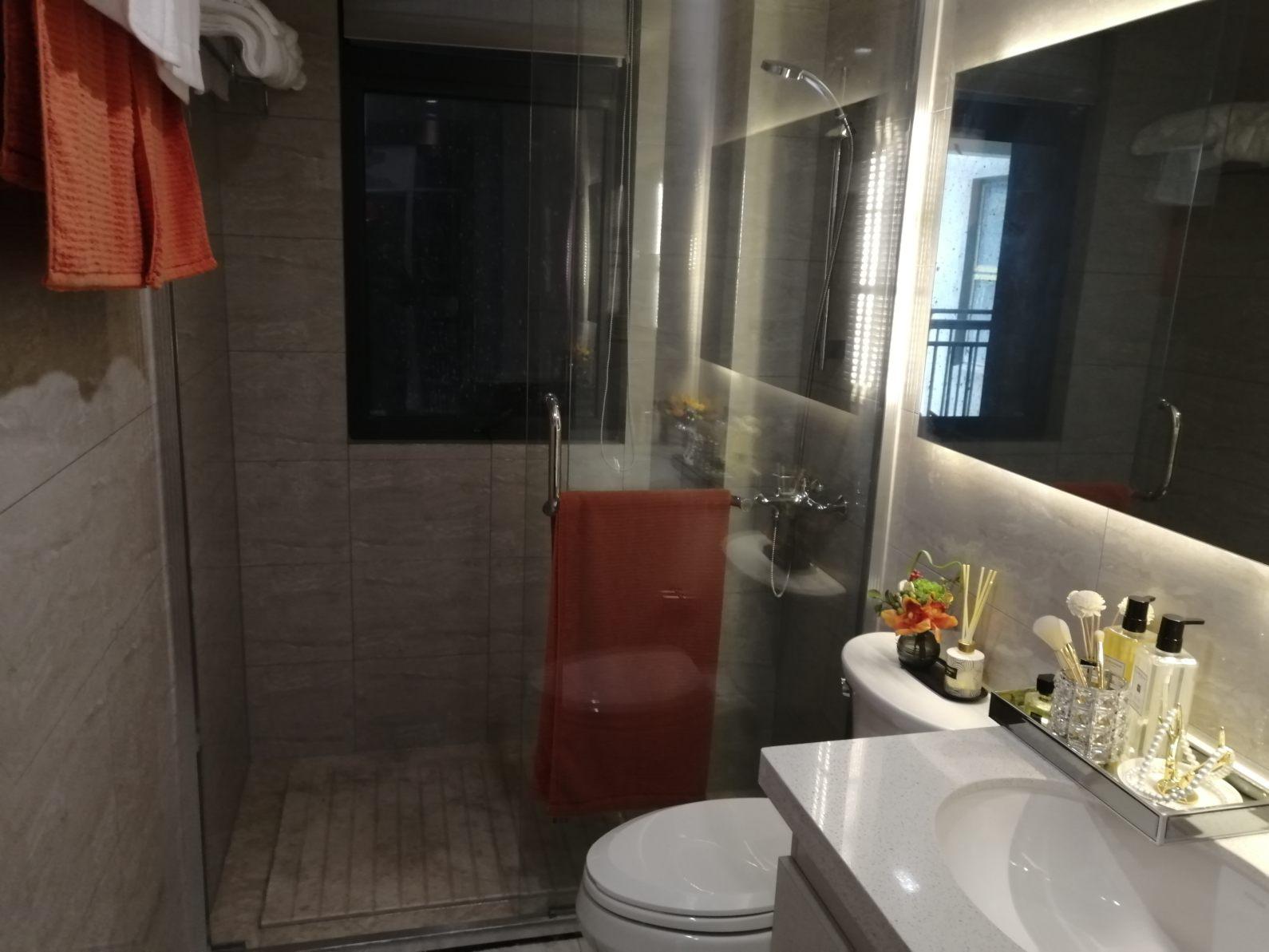 康湾熙岸127平大三房71万 看房