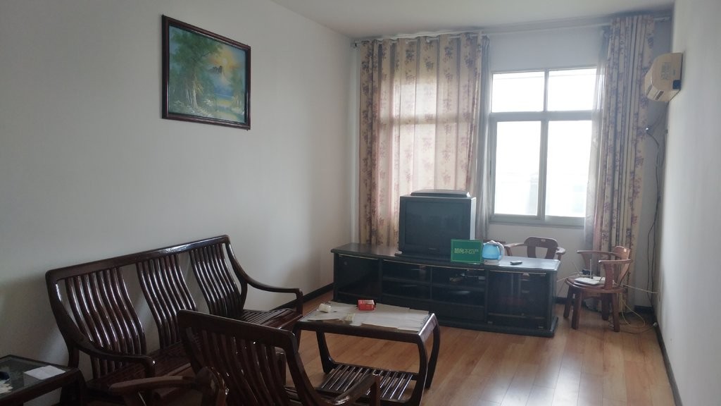 武商附近机关宿舍，安全舒适方便，改造升级在即