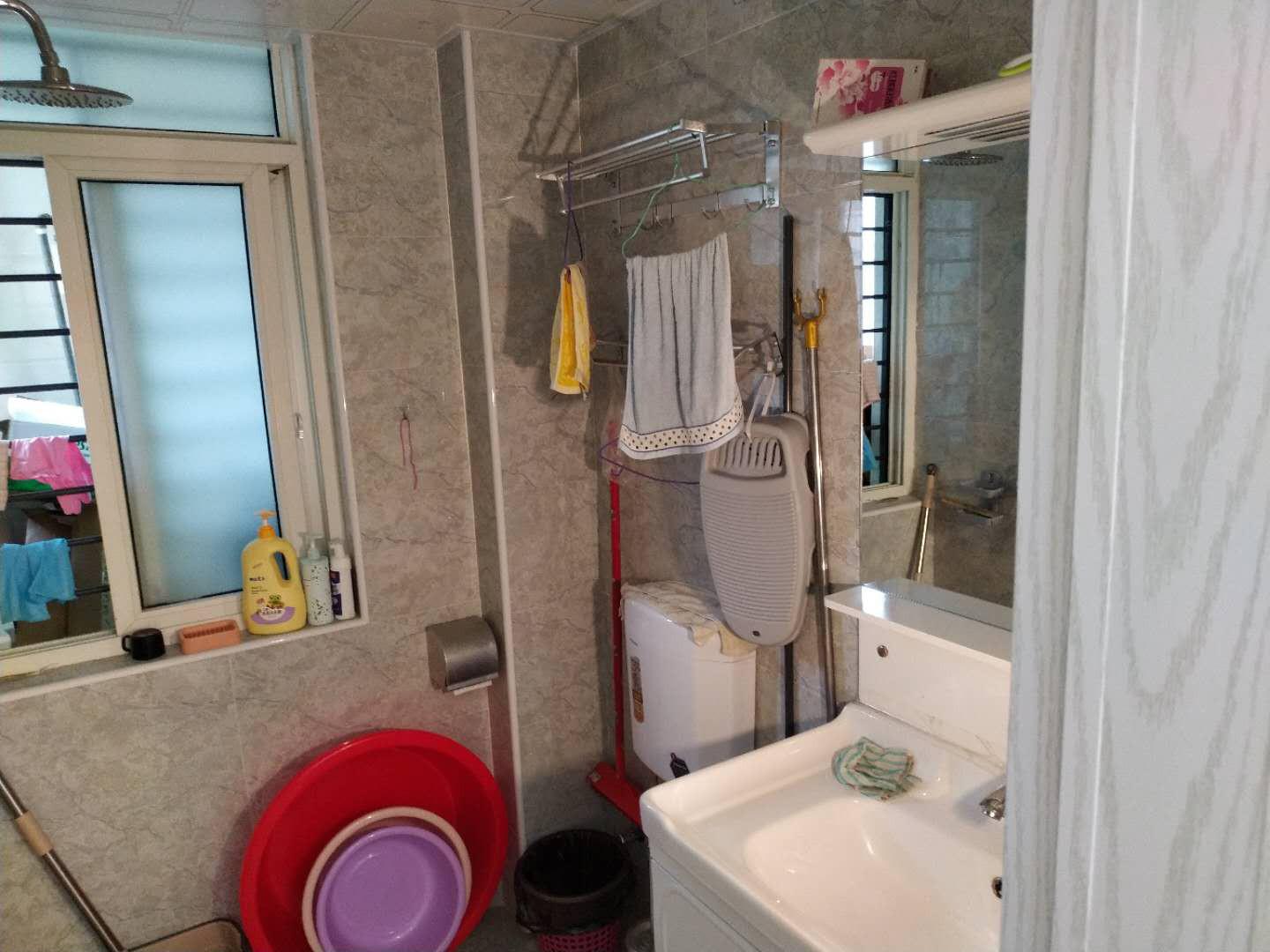 现代明珠新城精装两房证满两年电梯好楼层