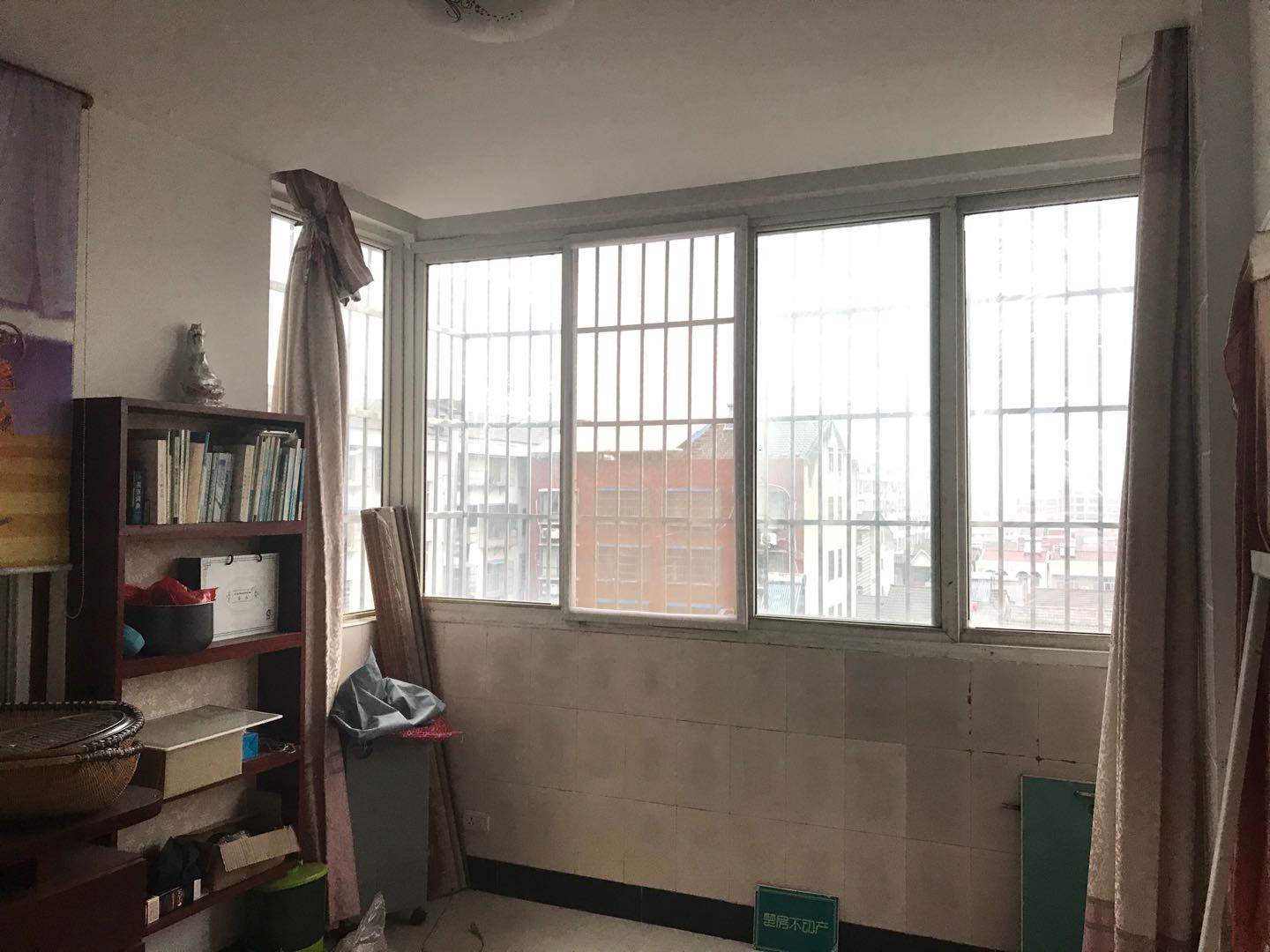 骏马雅苑精装三房拎包入住过渡宜居都适合