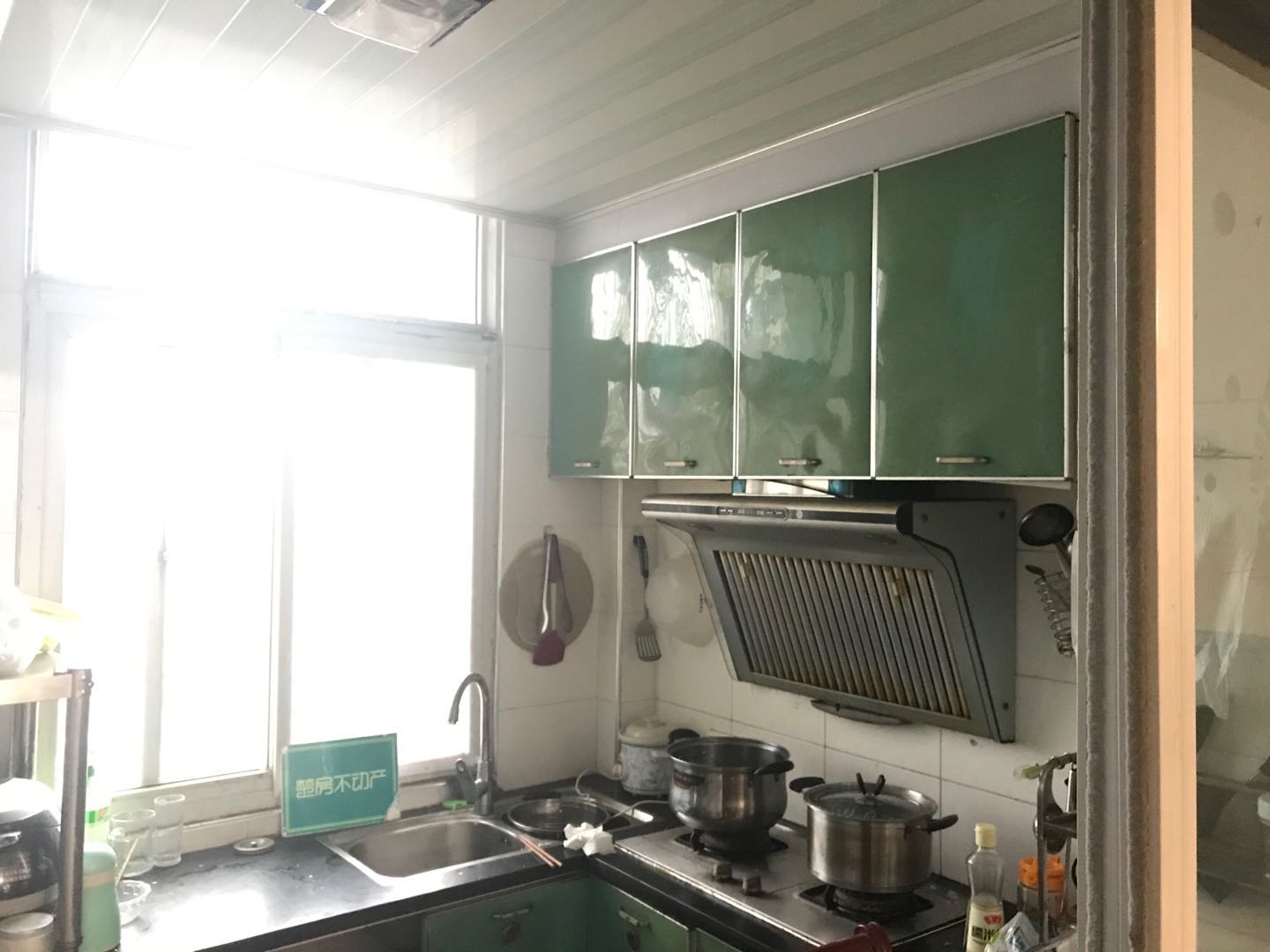 骏马雅苑精装三房拎包入住过渡宜居都适合