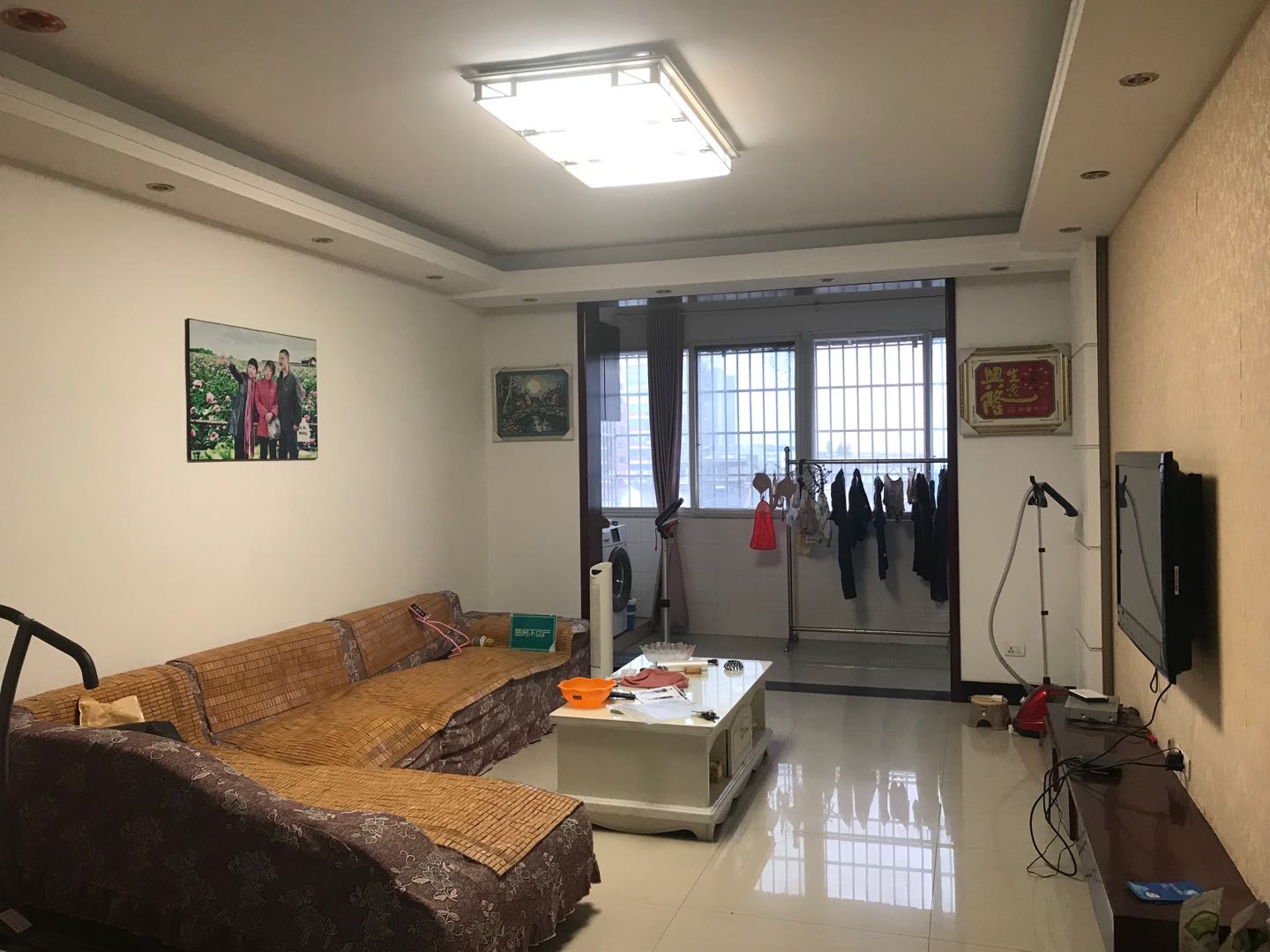 骏马雅苑  精装三房 拎包入住  过渡宜居都适合