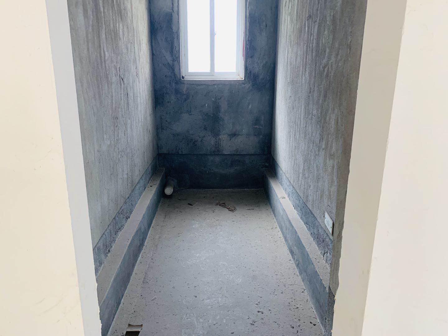 三丰鼎城送露台入户花园证满两年