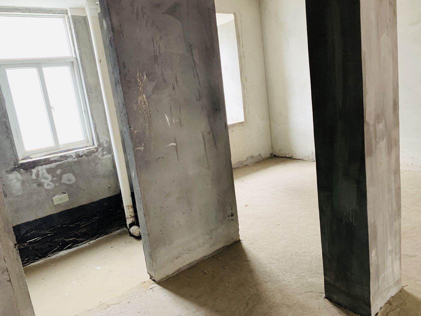 明珠新城三室两厅一卫85平45万