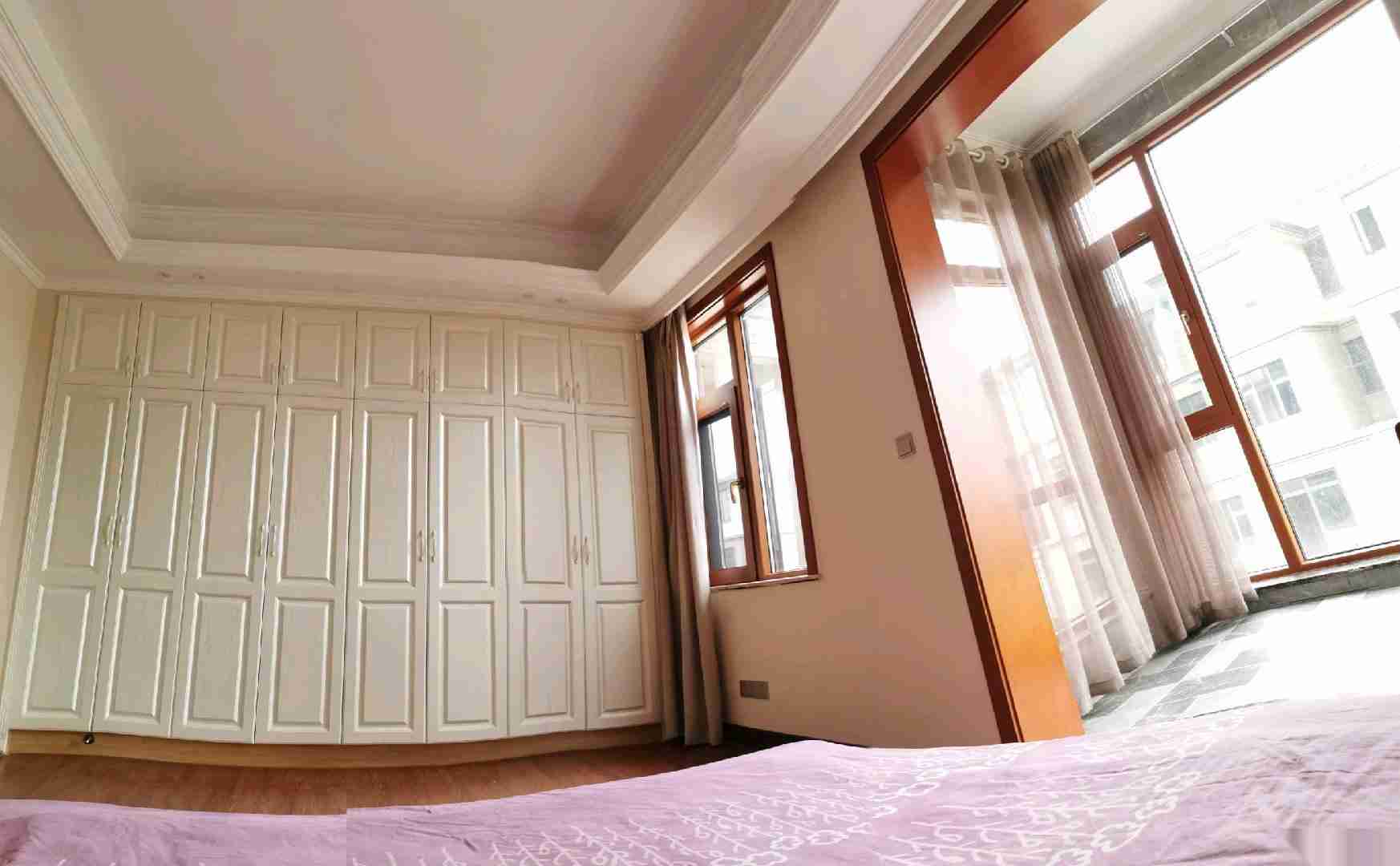 挖沟别墅189平豪装九成新150万