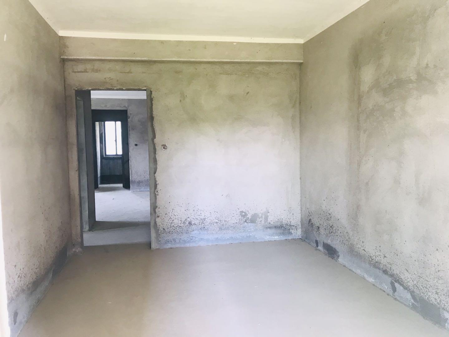 上林仙苑纯板房户型三室两厅一卫一阳台急售户型 