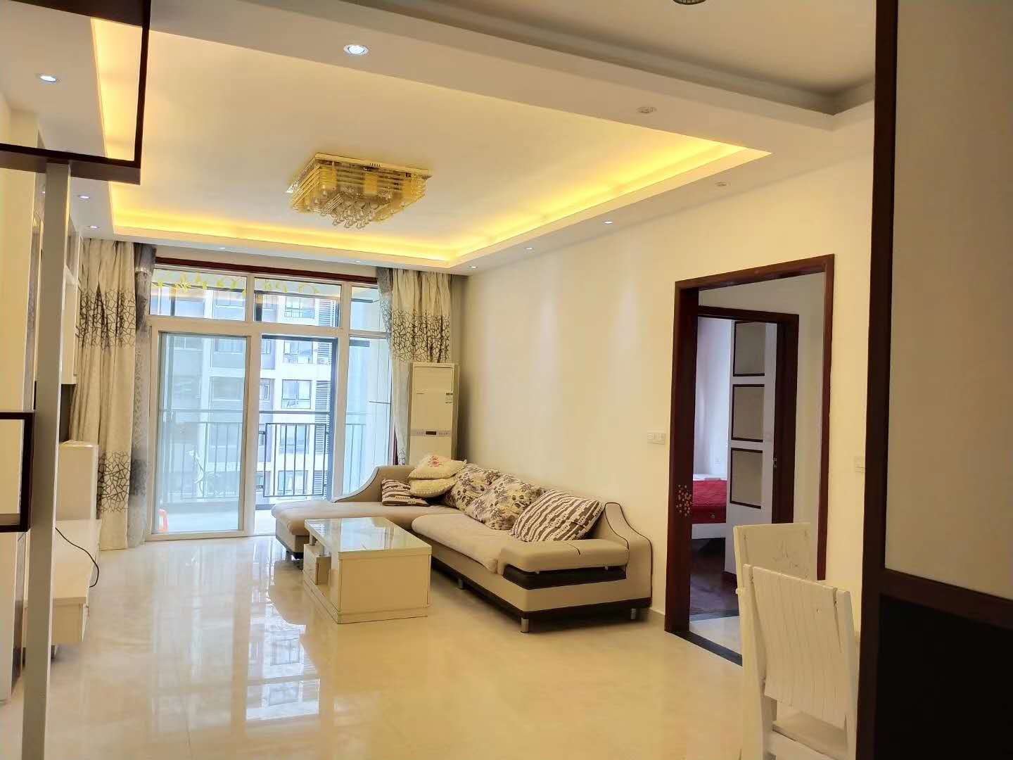 世纪雅苑精装二房业主诚间出售家电全送