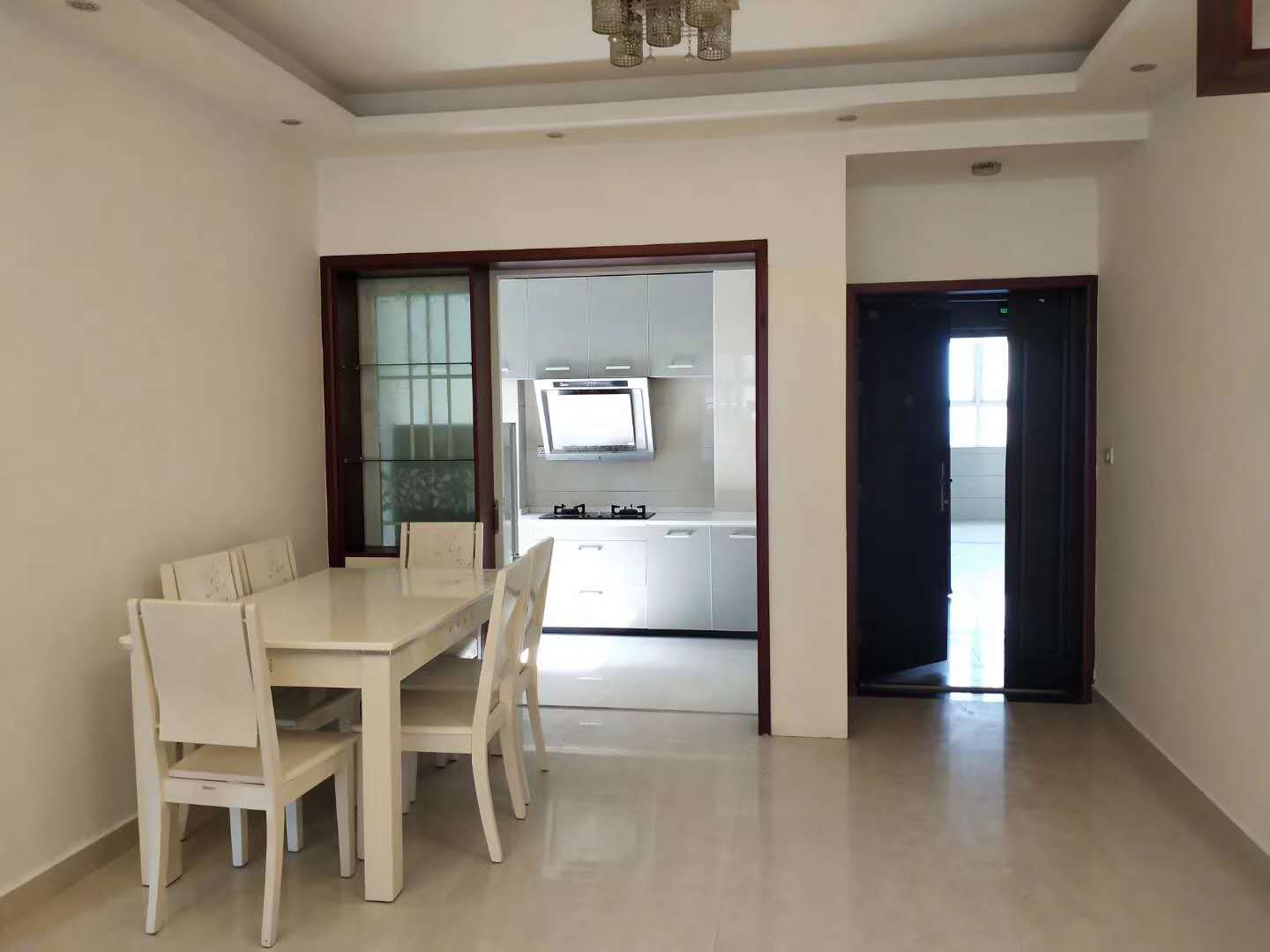 世纪雅苑精装二房业主诚间出售家电全送