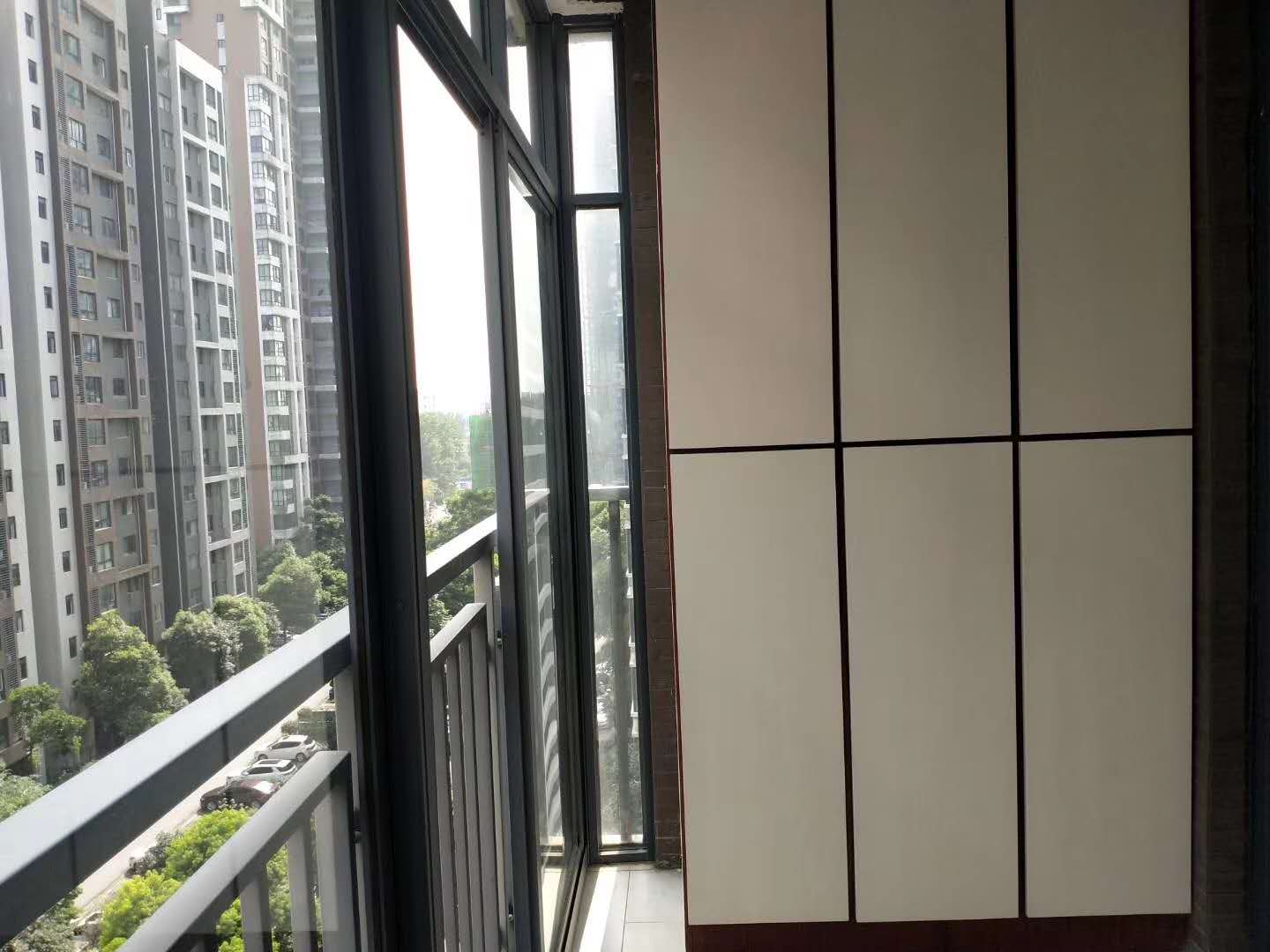 世纪雅苑精装二房业主诚间出售家电全送