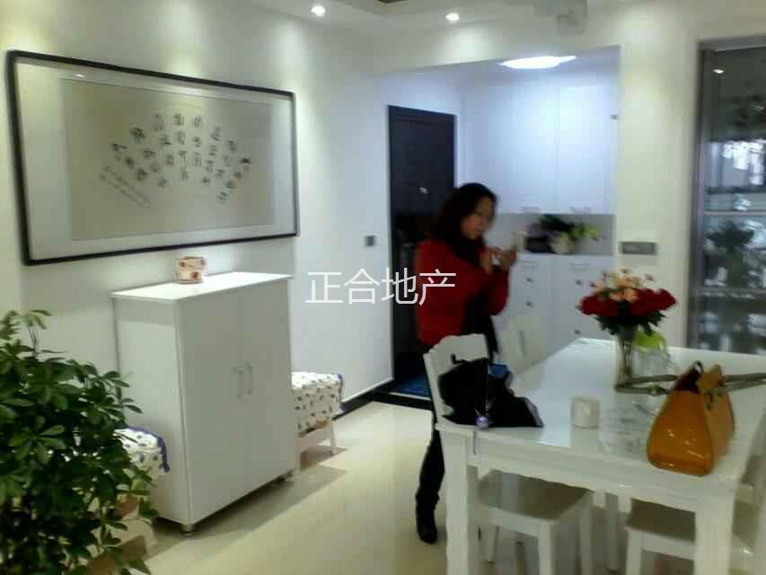 福星城新出精装三房业主诚出看房方便