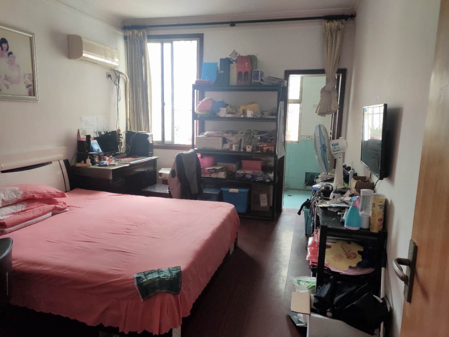 五星小区四房两厅周边生活方便诚心出售