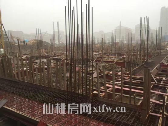 仙桃环球中心广场12月临街面工程已出地面