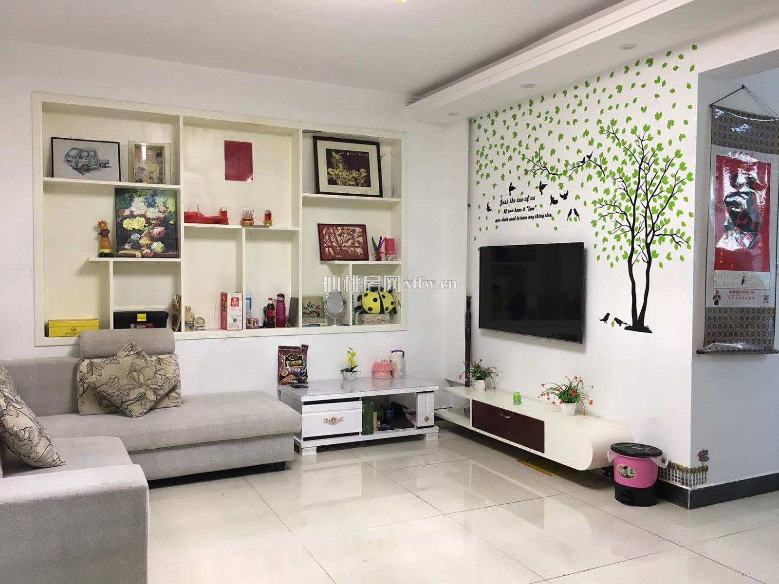 大洪小区康湾西路沔中附近不邻马路三室二厅一卫 房