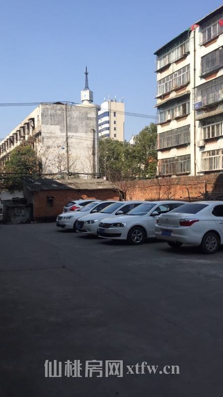 ★/仙桃一环/新车站旁/烟草巷/四层私房/带停车位/设施齐全/整体出租/公司培训机构首选★