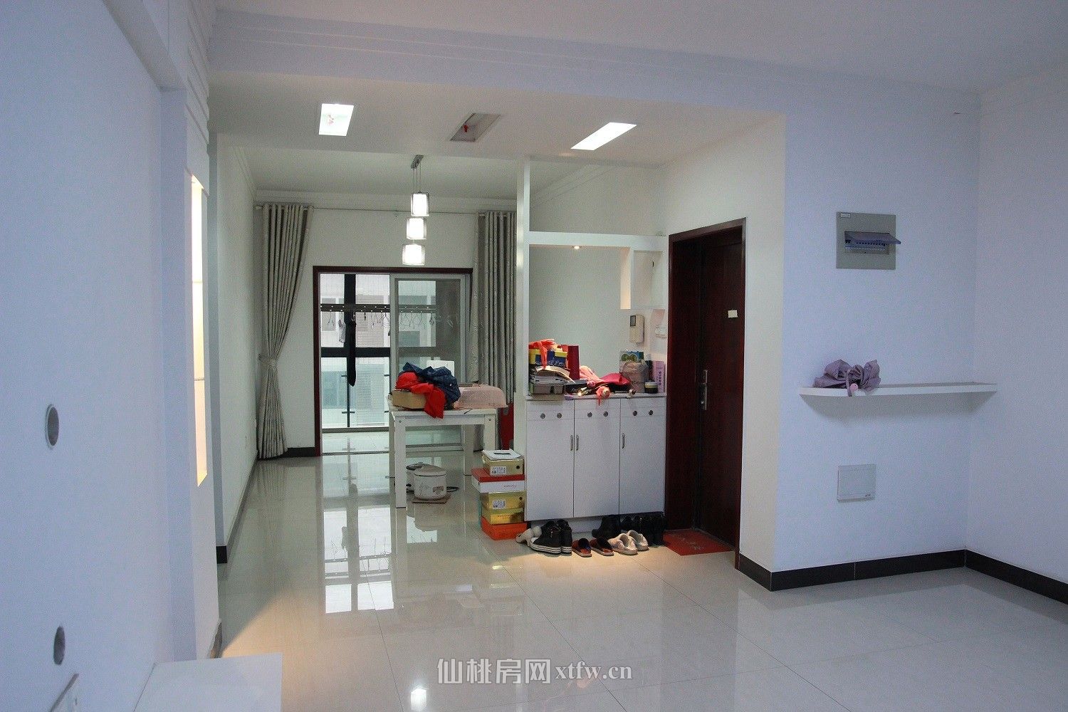 仙桃世纪雅园133平米绝世好房，两证齐全，三室三厅三阳台两卫一厨