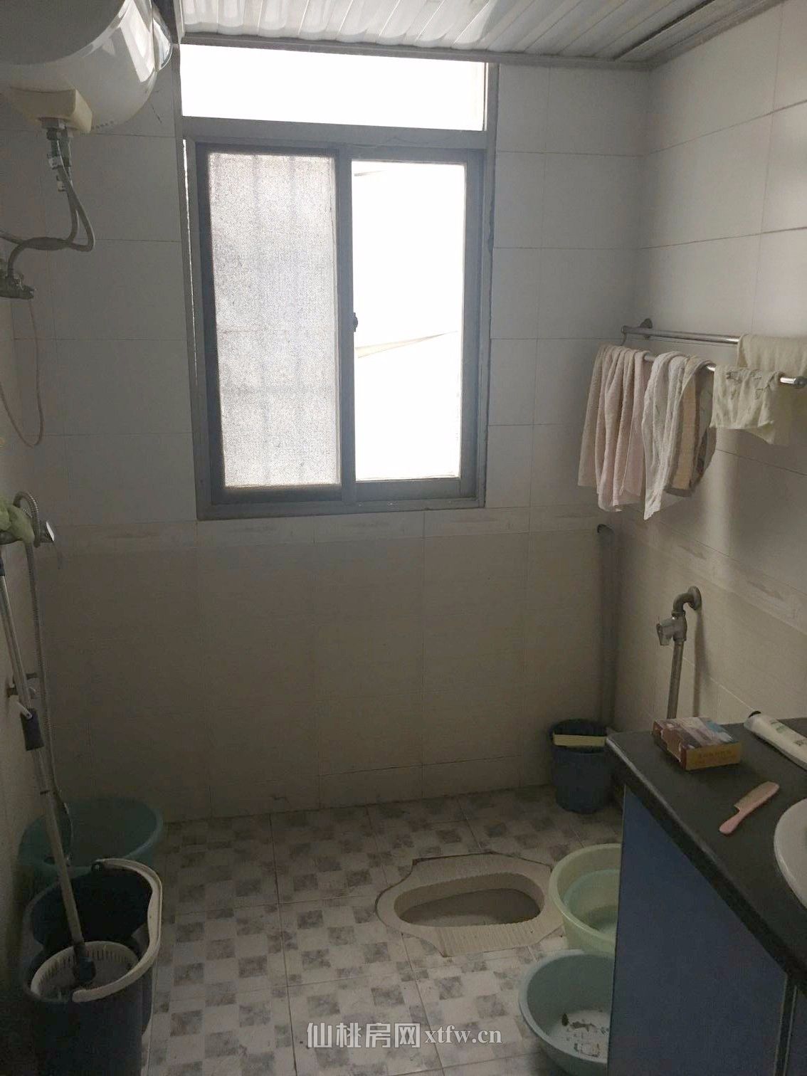 老人民医院三室两厅两卫出租（人民医院正对面巷内二十米）