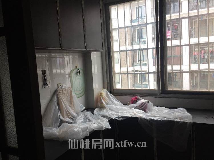 德政园精装房拎包即住